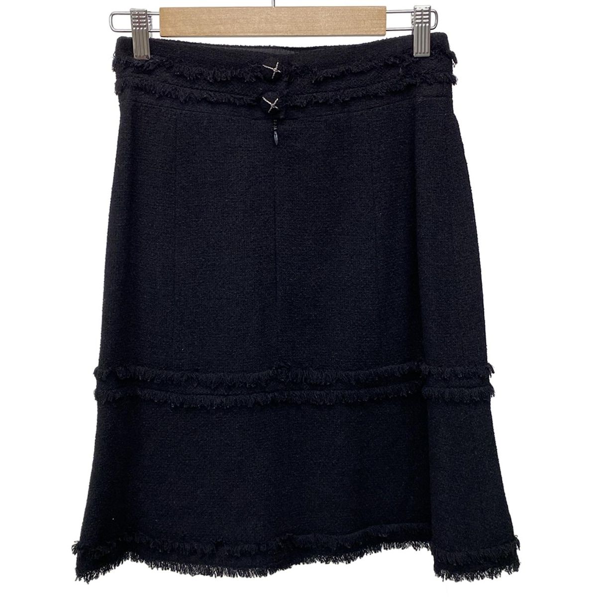 CHANEL シャネル スカート サイズ38 M レディース - P31951 黒 ひざ丈 ツイード