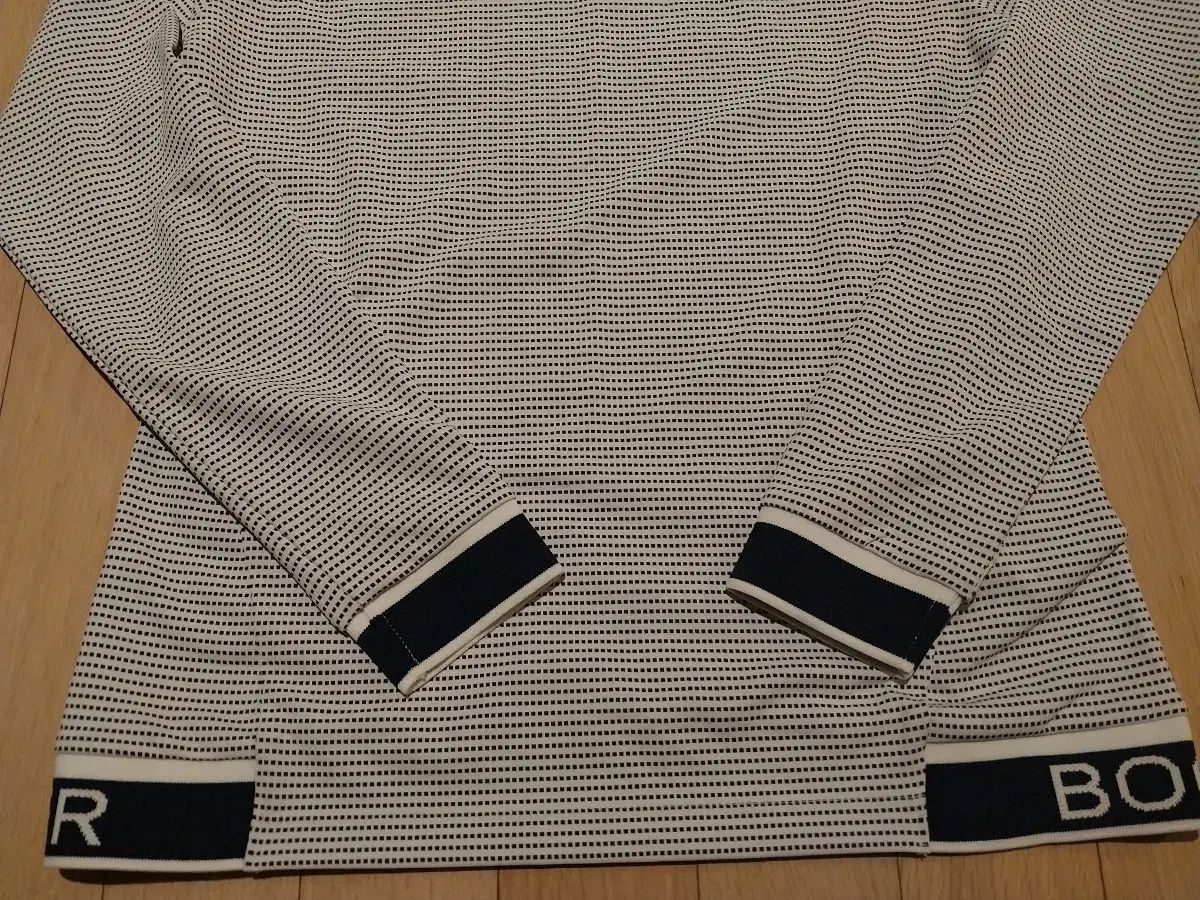 レディース ゴルフウェア