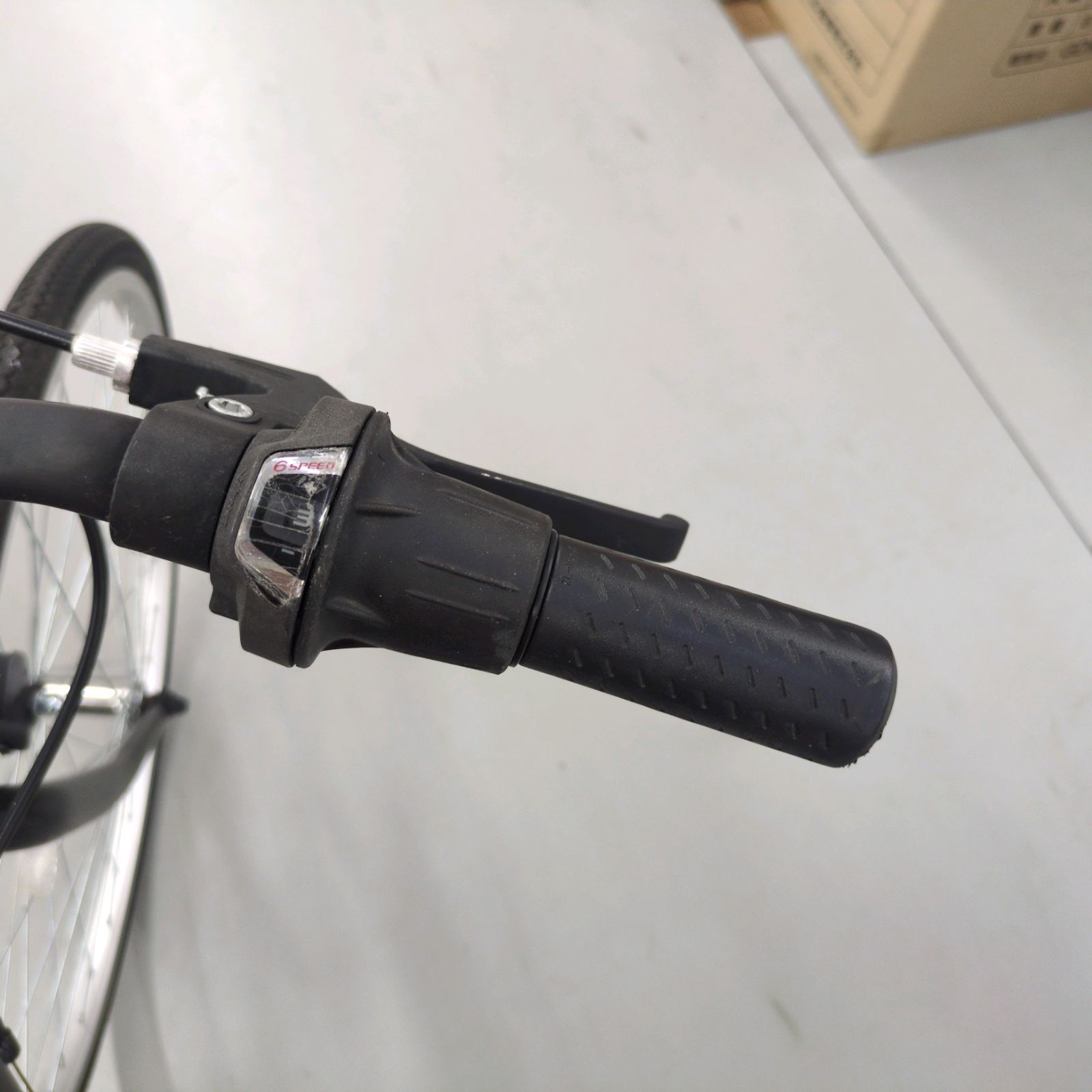 J565 サビキズ有り クロスバイク ALTAGE 6段 26インチ BRIGHTFACE_UK