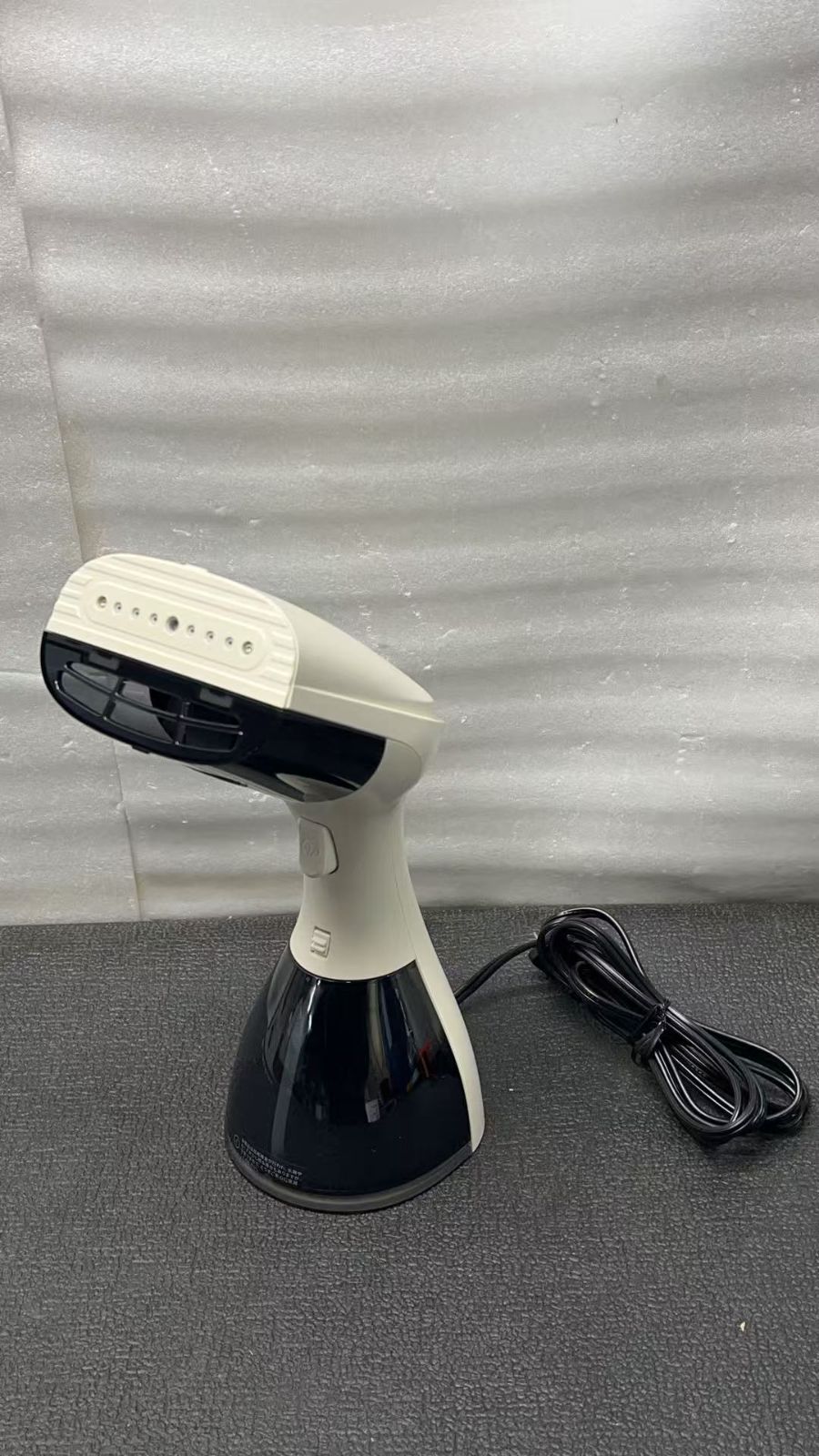 Morus V 3 吸着式衣類スチーマー スチームアイロン 350 ml 自立式設計 4417871