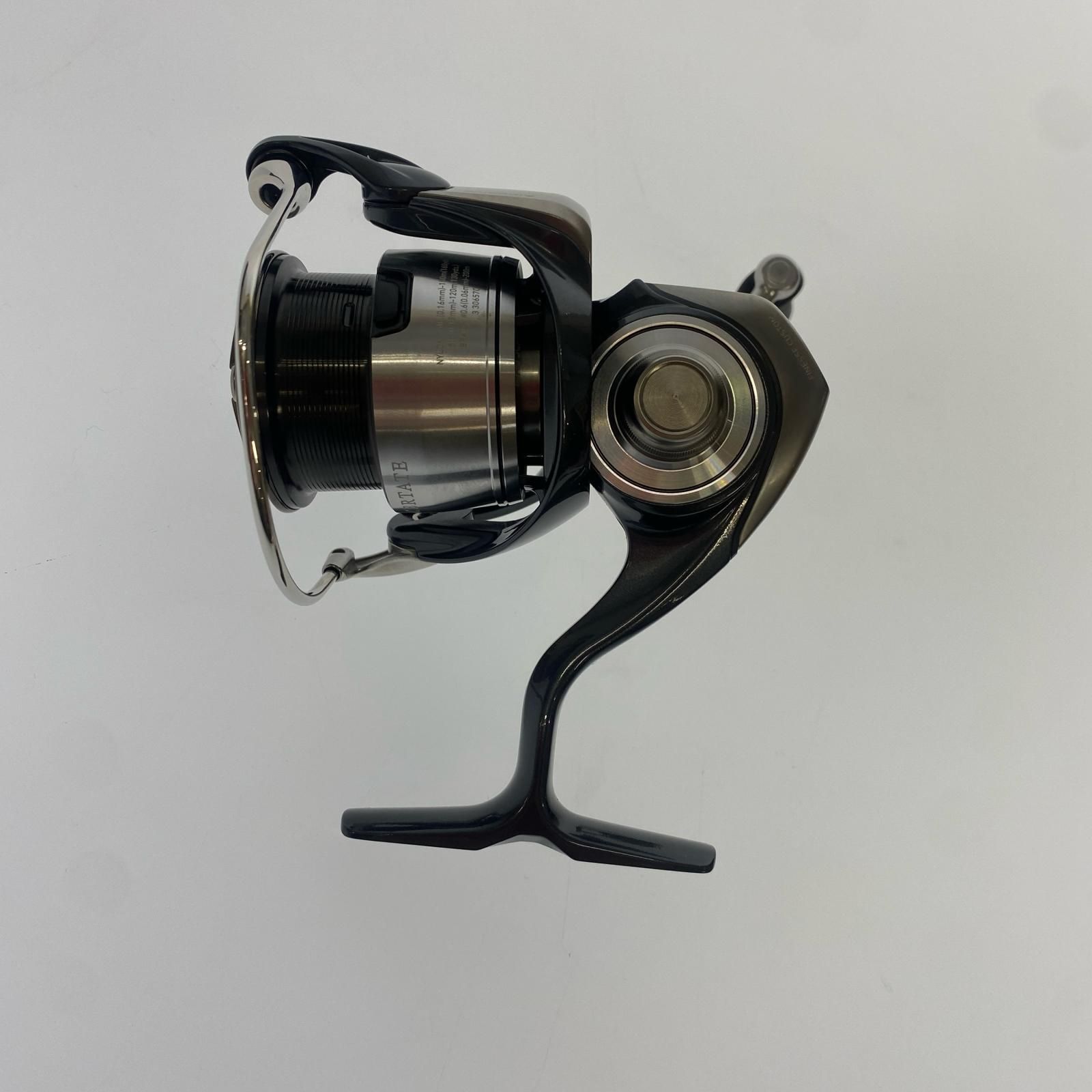 姫路東店】 中古 Daiwa | ダイワ リール 24セルテートFC LT2000S-XH