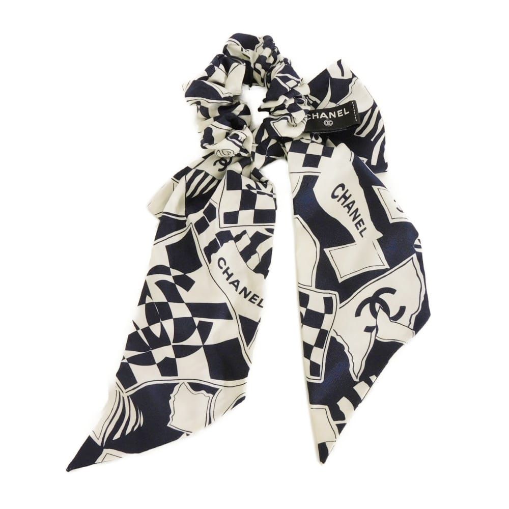 CHANEL シャネル ココマーク リボン シュシュ ロゴ ホワイト ヘア ヘアゴム 23C CCマーク シルク ネイビー ヘアピン AA8848 DECORATOM_COM_BR