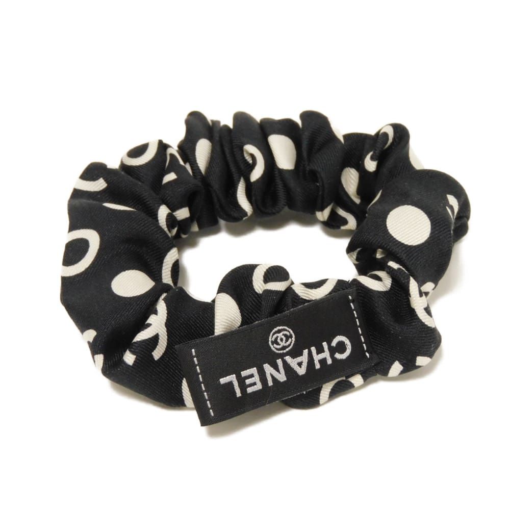 CHANEL シャネル ココマーク ドット シュシュ 水玉 ホワイト ヘア ヘアゴム 22V CCマーク シルク ブラック ヘアピン DECORATOM_COM_BR