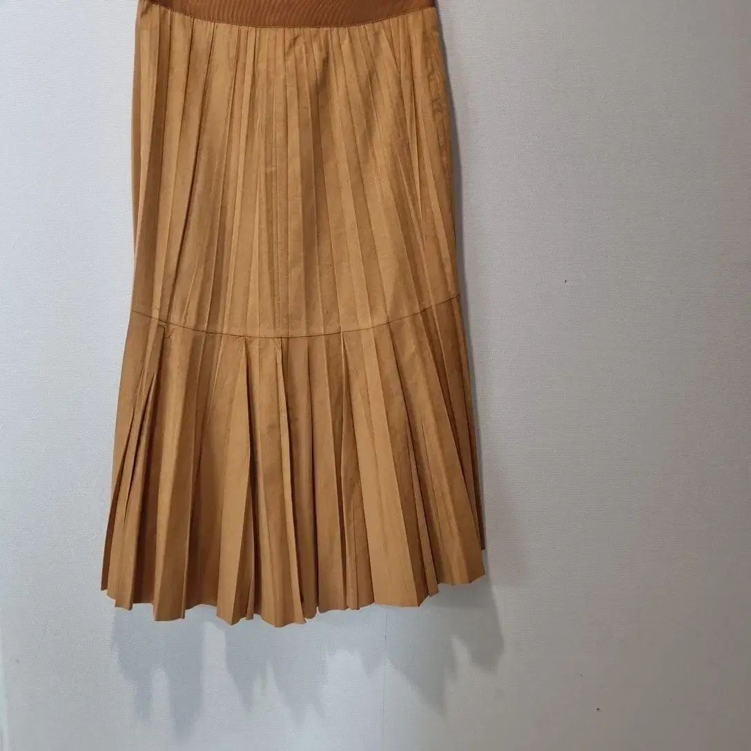 ランバン プリーツ ミディ バンスウェード スカート GULLKHAN_COM