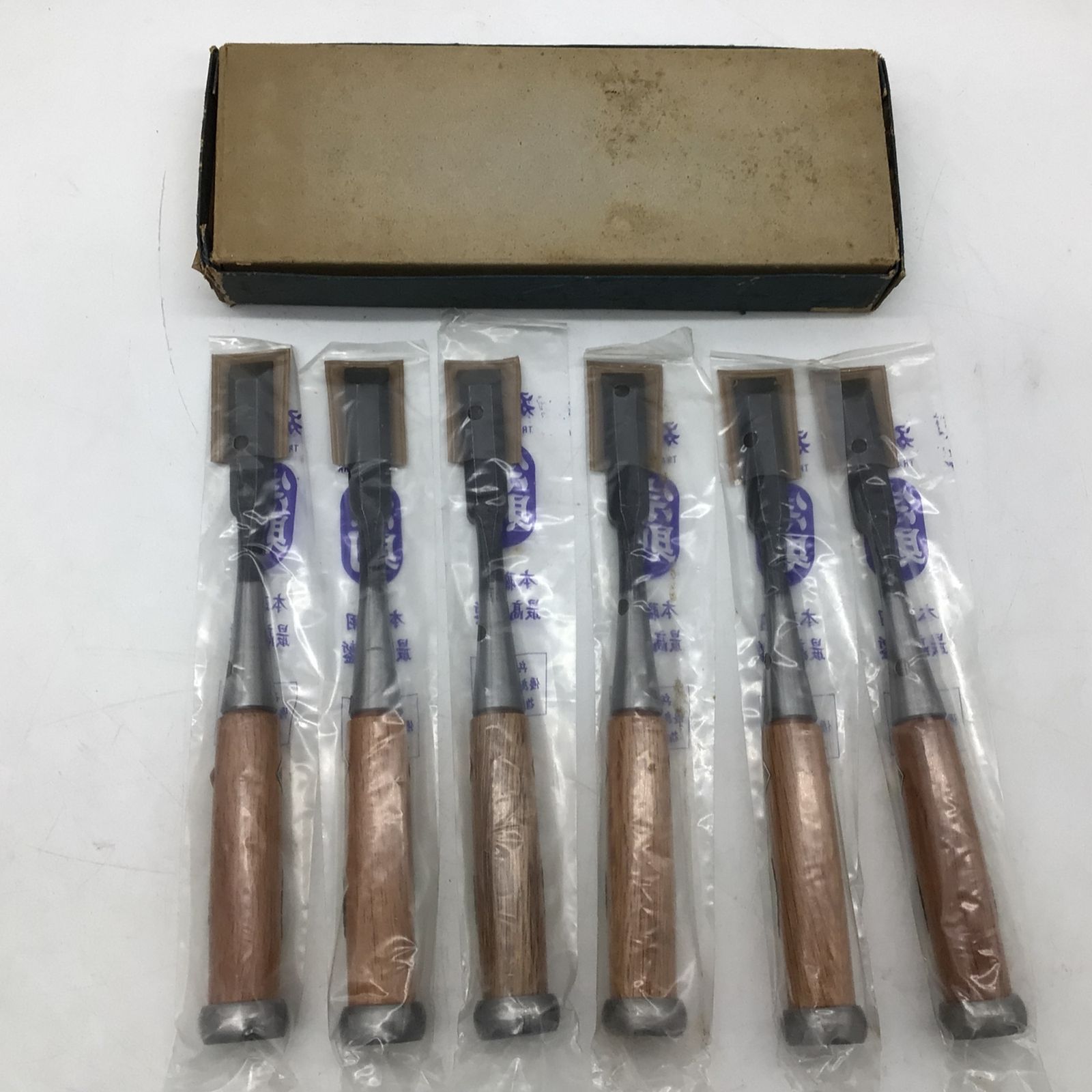 11008 別誂 宗則 本職用 のみ 15mm 6丁セット 木工 大工道具 彫刻 鑿 伝統工芸 工具 職人道具