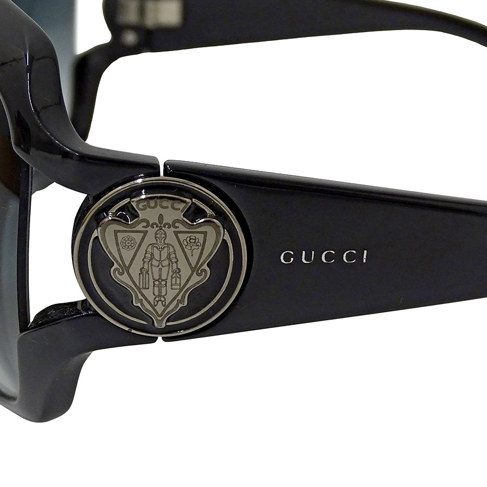 ブルー ブラック