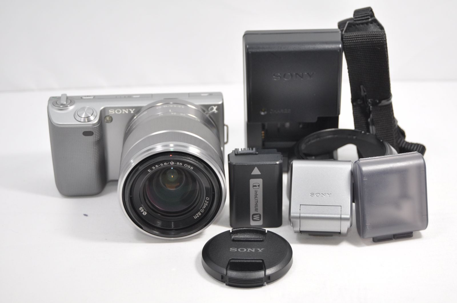 Sony ソニー α NEX-5 ズームレンズキット シルバー NEX-55 K S