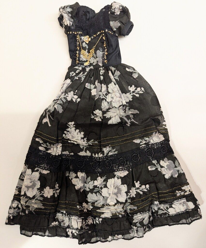 lacrimosa SDGr The Bride Wore Black