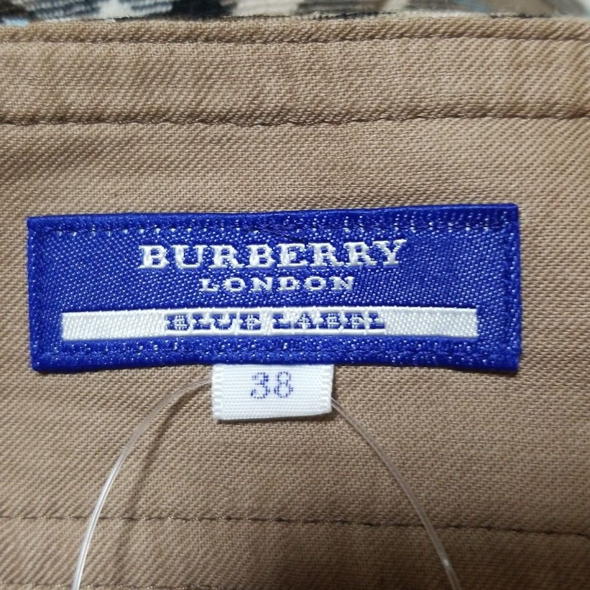 Burberry Blue Label(バーバリーブルーレーベル) 巻きスカート サイズ