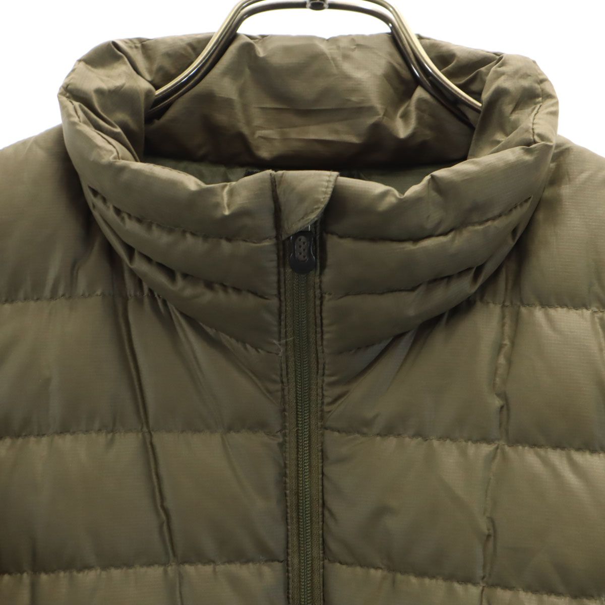 パタゴニア ダウンジャケット ダウンセーターフーディ84700 Lサイズ カーキ patagonia パタゴニア ダウンセーター ダウンジャケット S カーキ系