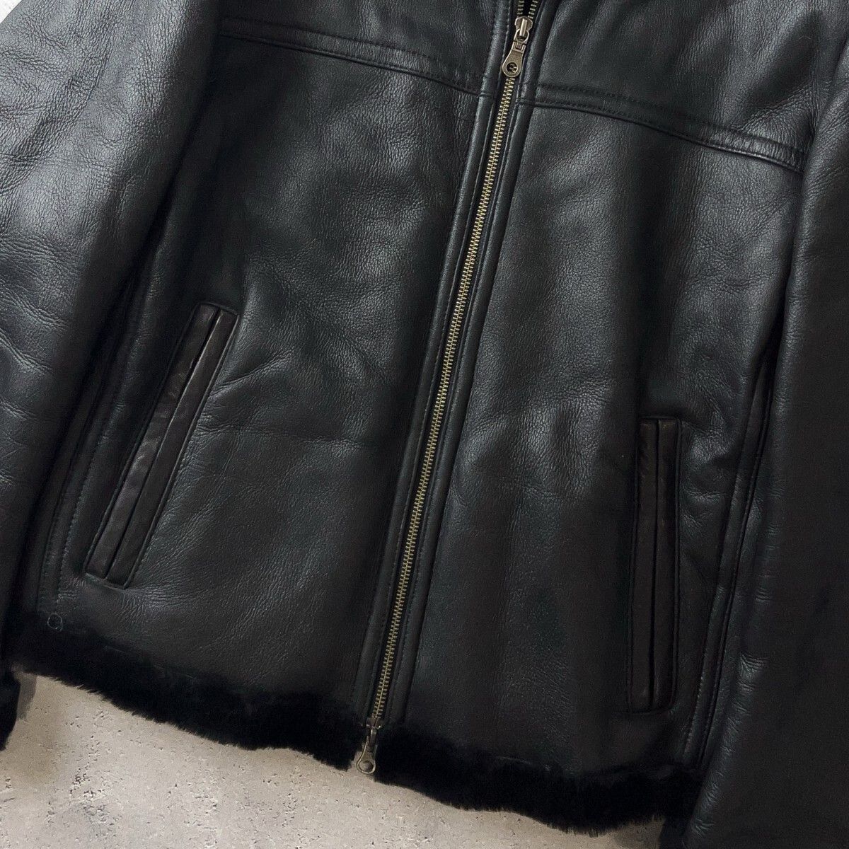 LICORICE リコリッシュ 羊革 リアル ムートン ダブルジップ レザー