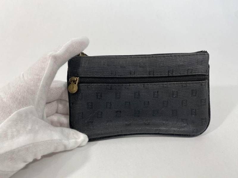 人気商品】 FENDI フェンディ 小物入れ ミニポーチ 総柄 ブラック 楽天