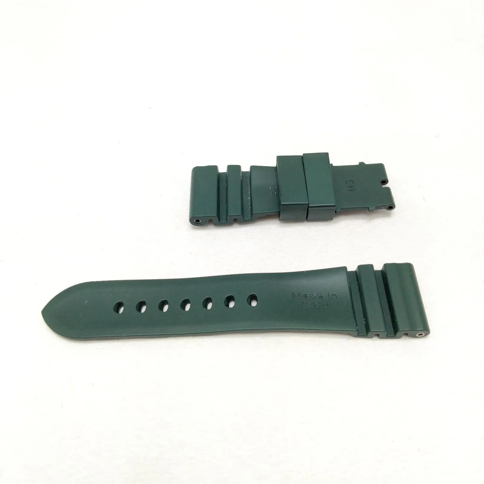 ✨️PANERAI✨️パネライ 時計ベルト ラバーベルト カーキ - メルカリ