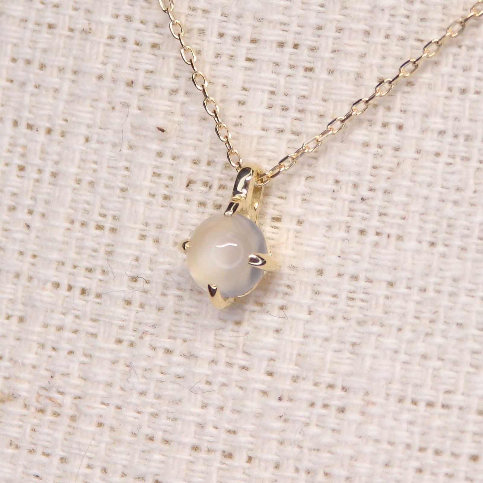 ムーンストーン ネックレス チェーン付 Z5382 0.24ct ゴールドK18 カボション