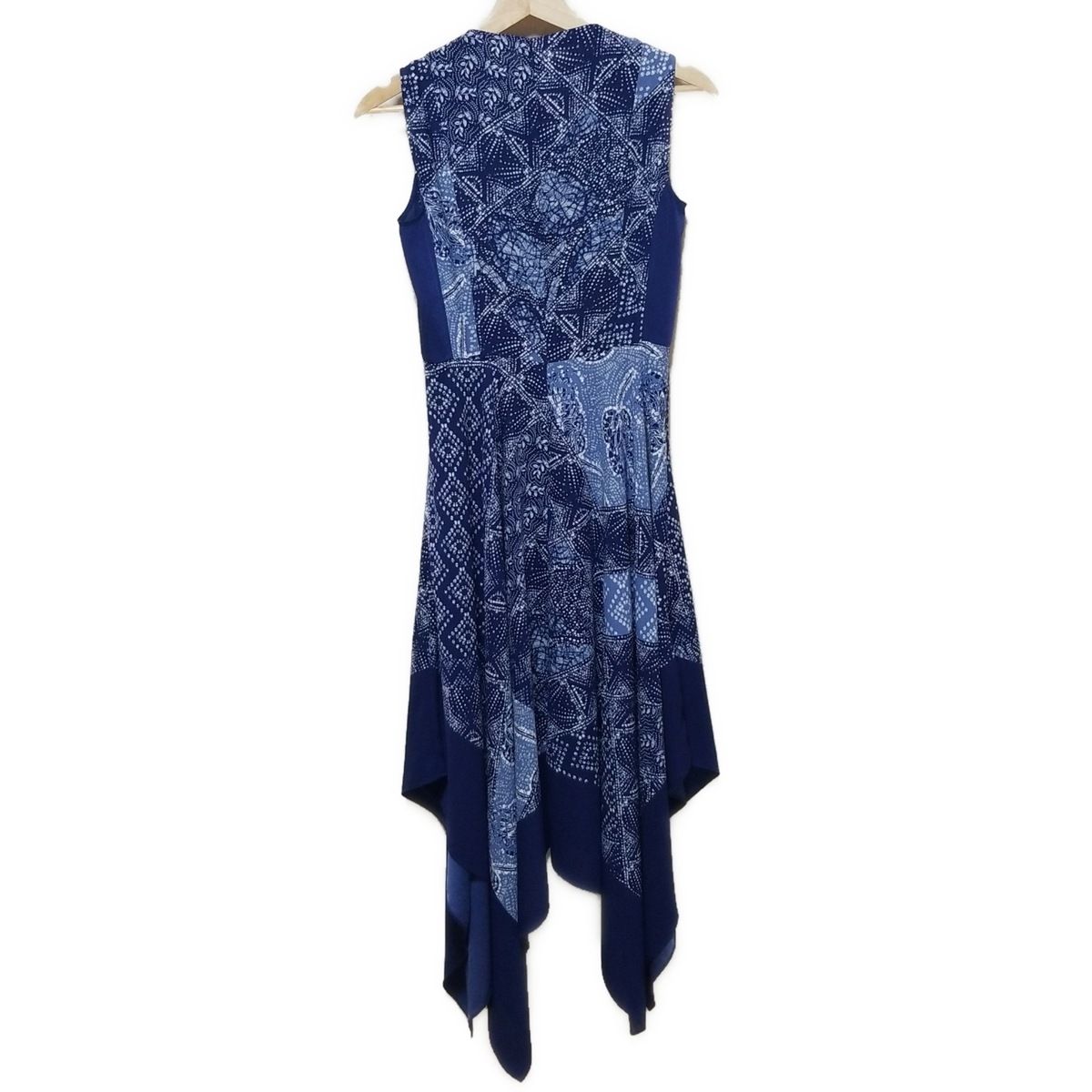 【美品】ビーシービージーマックスアズリア ノースリーブワンピースドレス 2 ビーシービージーマックスアズリア ワンピース サイズ0 XS レディース