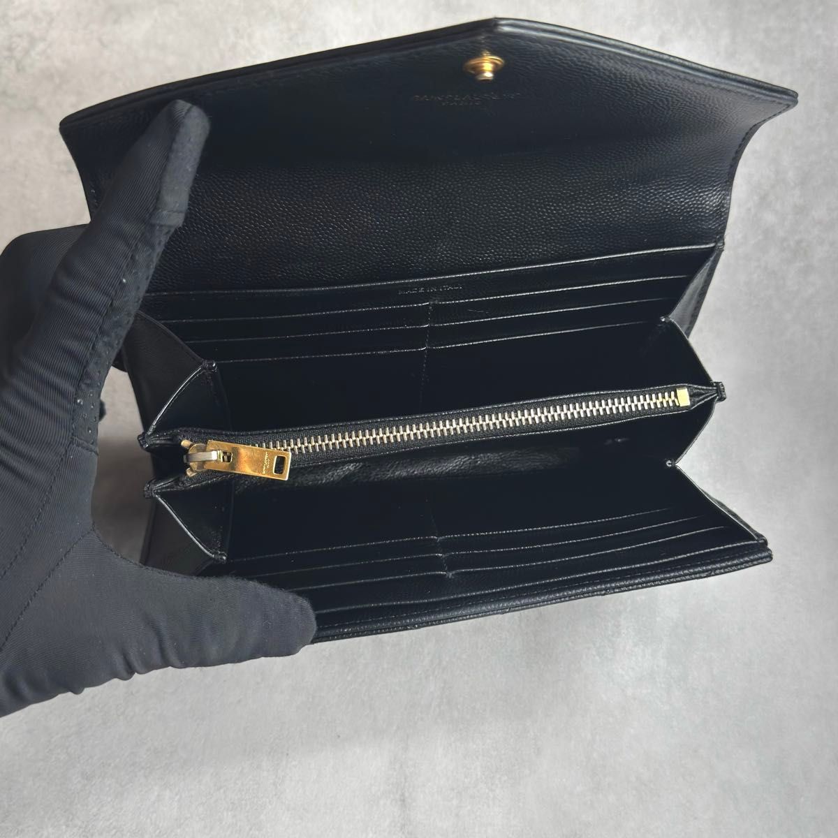 YSL SAINT LAURENT サンローラン / カサンドラマトラッセラージ