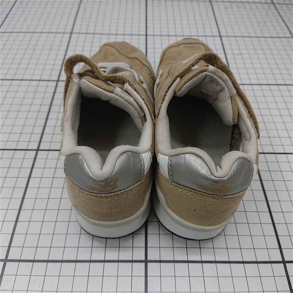 ◇ Θ 【ニューバランス New Balance】YV996JB3 ベージュ系 キッズ