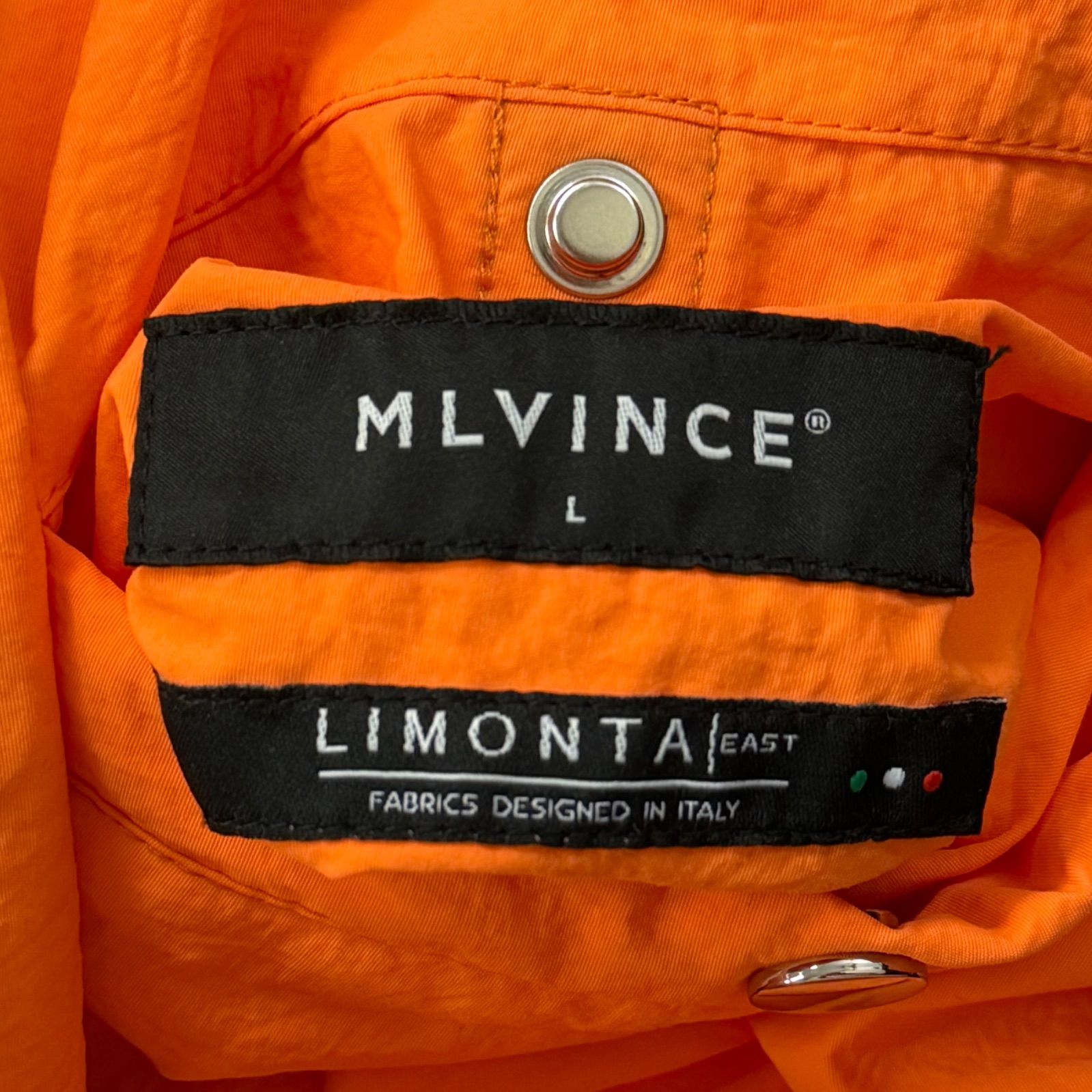 ダウンジャケット