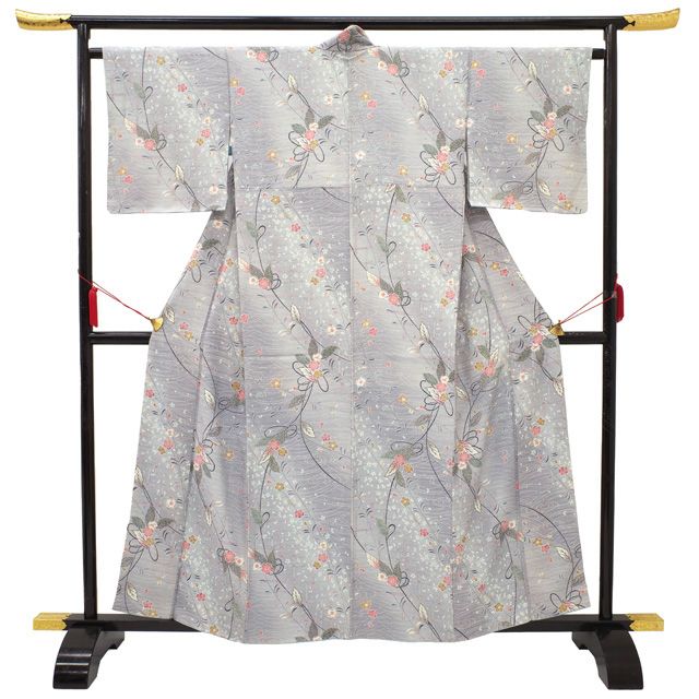 すごい値 小紋 リサイクル 着物 正絹 袷 ライトグレー 桜 花 波 組紐 手染め カジュアル 仕立て上がり 身丈159 裄丈65 Ｍサイズ 春 秋 冬 パールトーン加工済 リユース すごいね みやがわ nek01533