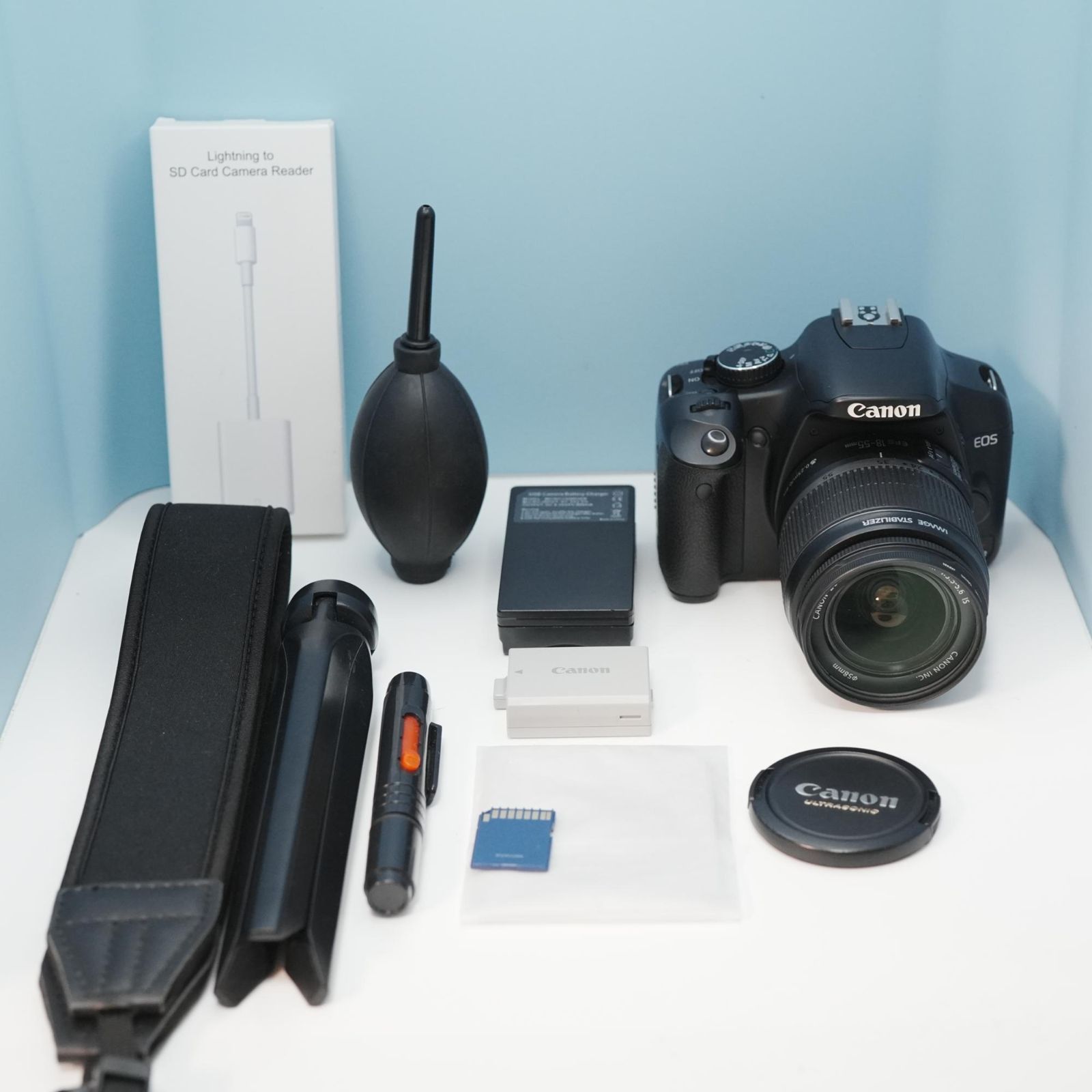 Canonほぼ新品一眼レフ - 341回 ほぼ新品Canon EOS Kiss X9 ブラック 