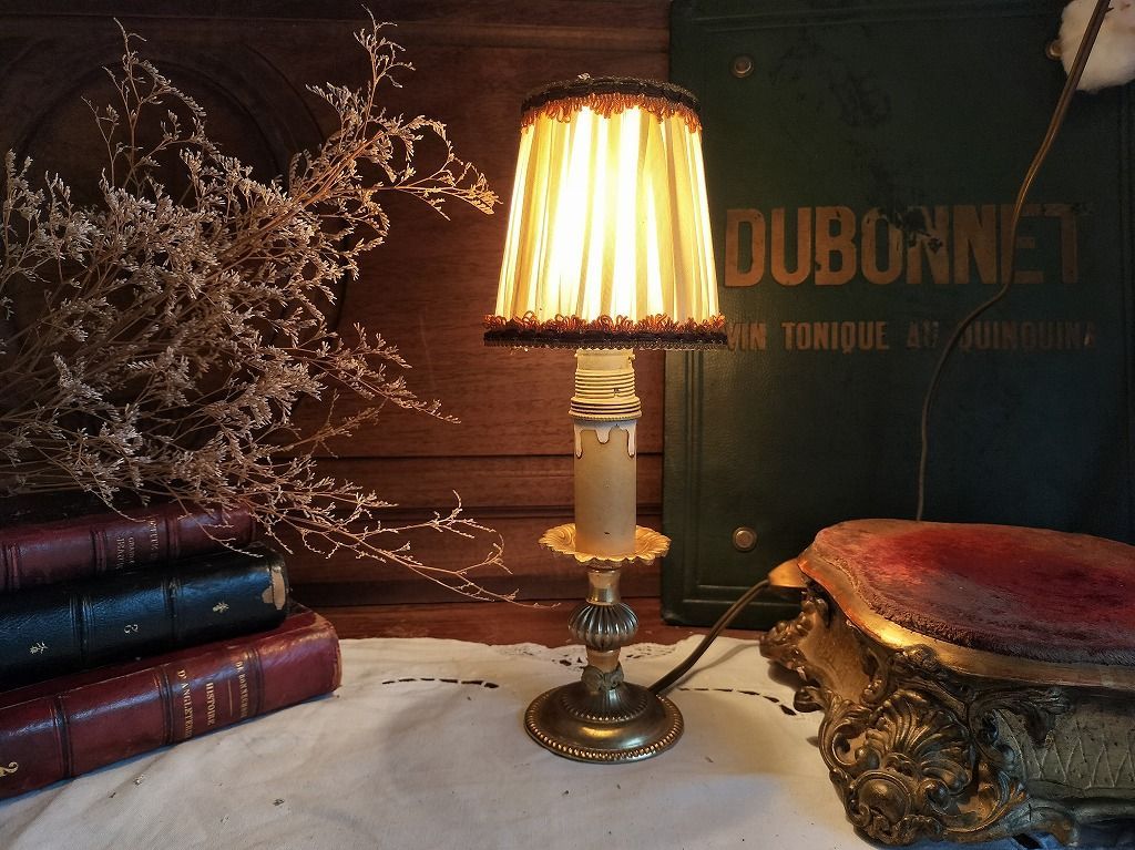 フランス アンティーク 小振り 卓上ランプ 布シェード つき 付き 照明 ライト