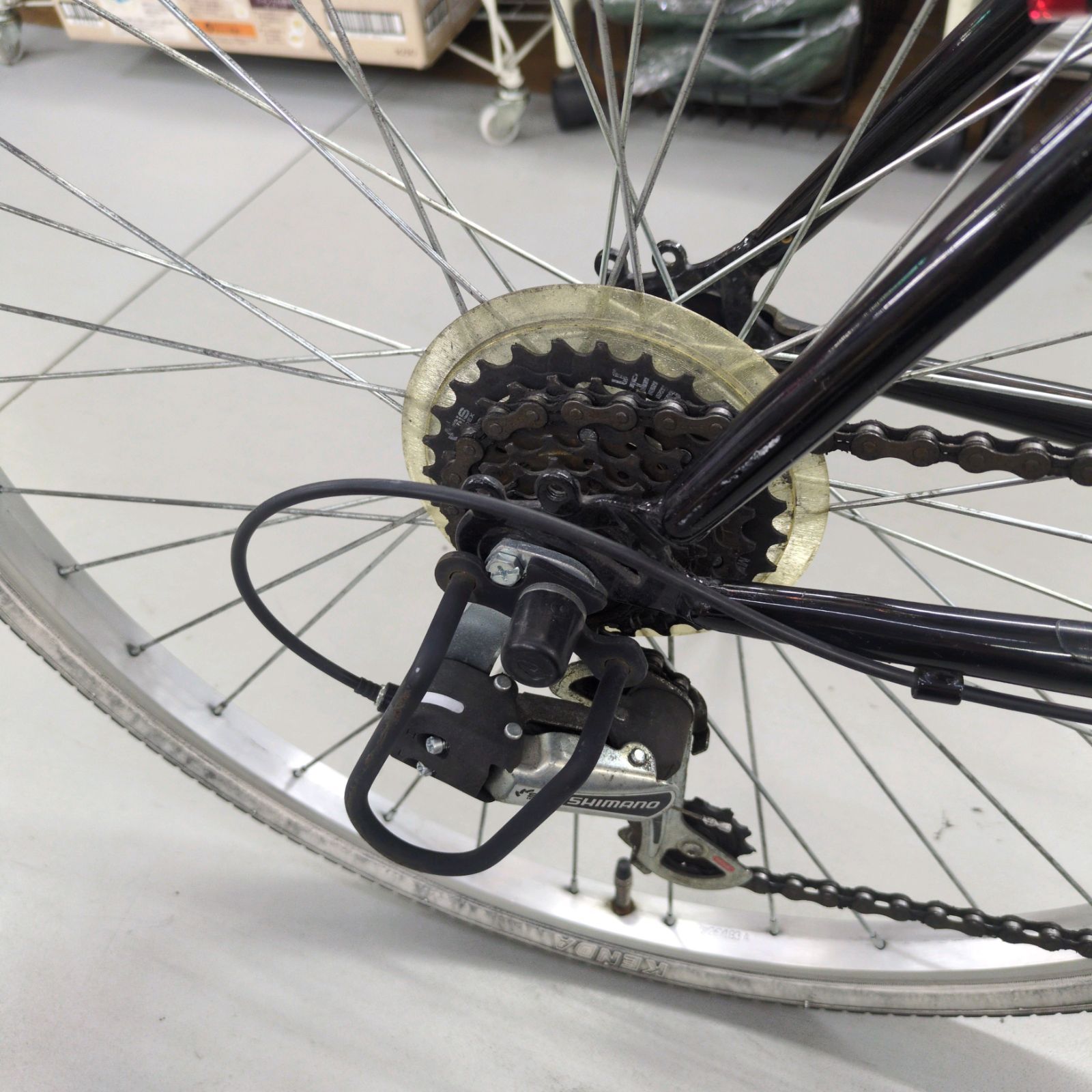 J506 サビキズ有り クロスバイク GRAPHIS 6段 26インチ BRIGHTFACE_UK