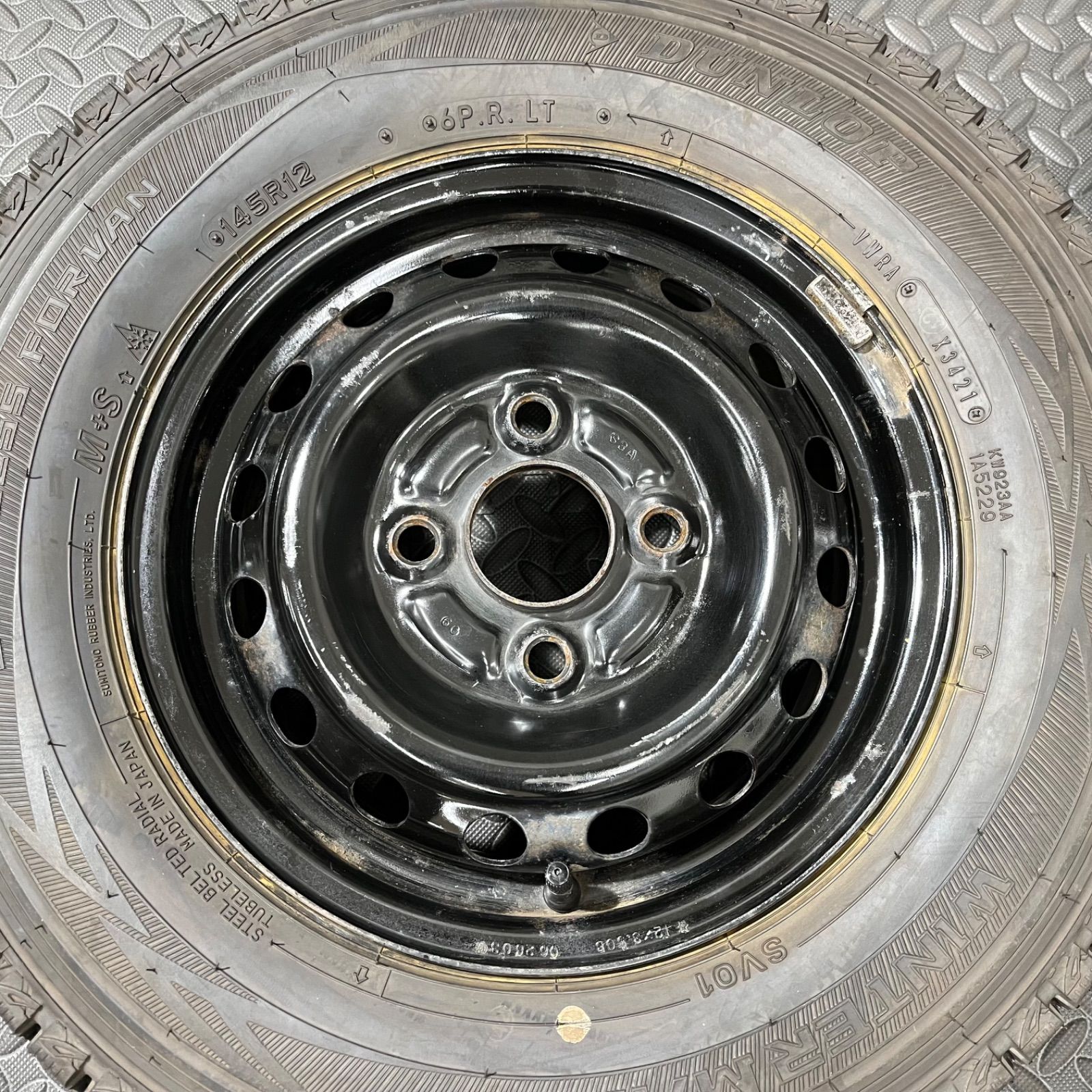 19 21年製 145 R 12 6 PR LT ダンロップ ウインターマックスSV 01 ホンダ アクティ スタッドレスタイヤ 冬タイヤ 1159 E