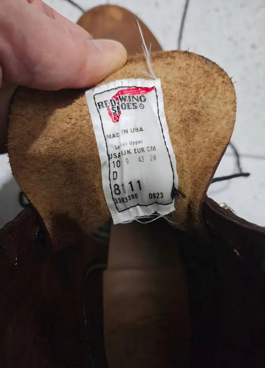 レッドウィング