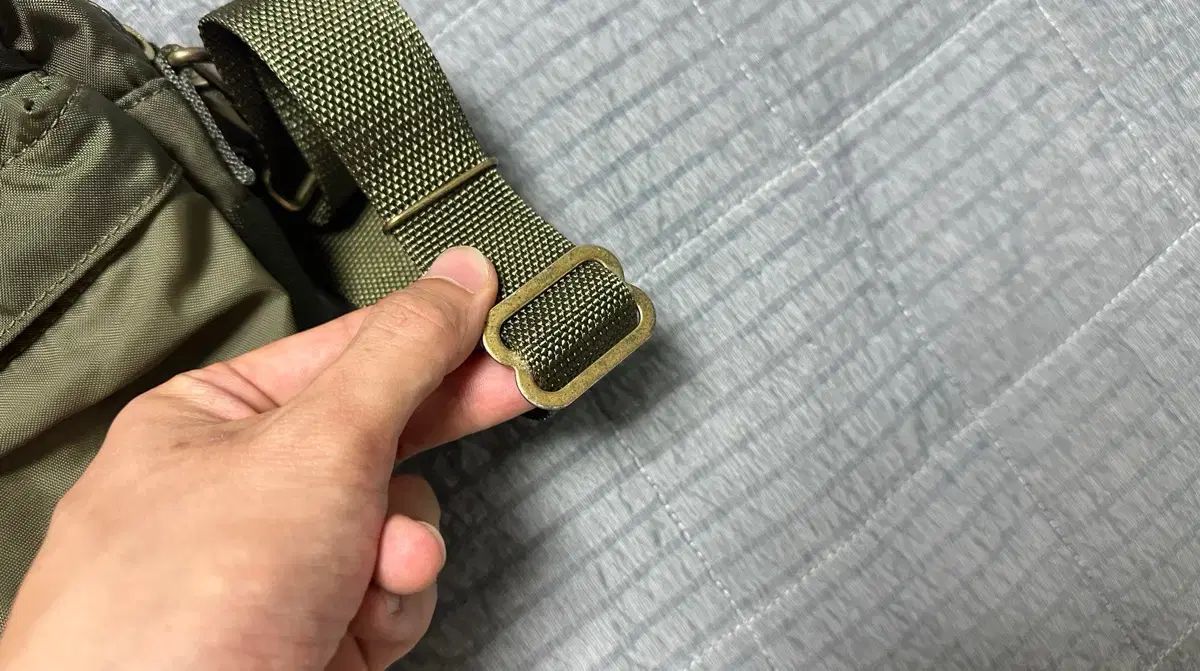 ポーター フォース お買い得品 ショルダーバッグ オリーブ DIGAWEL x