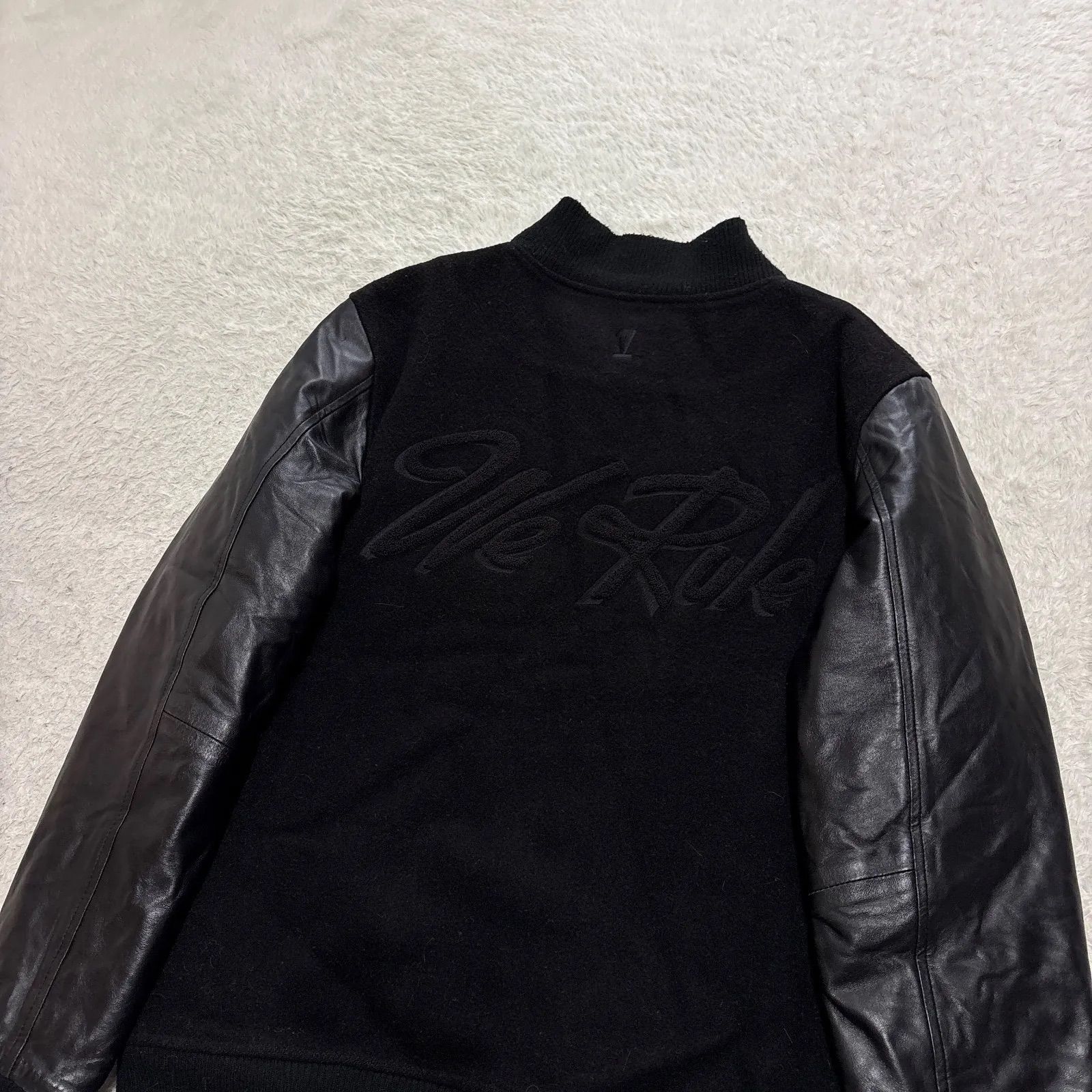 オールブラック