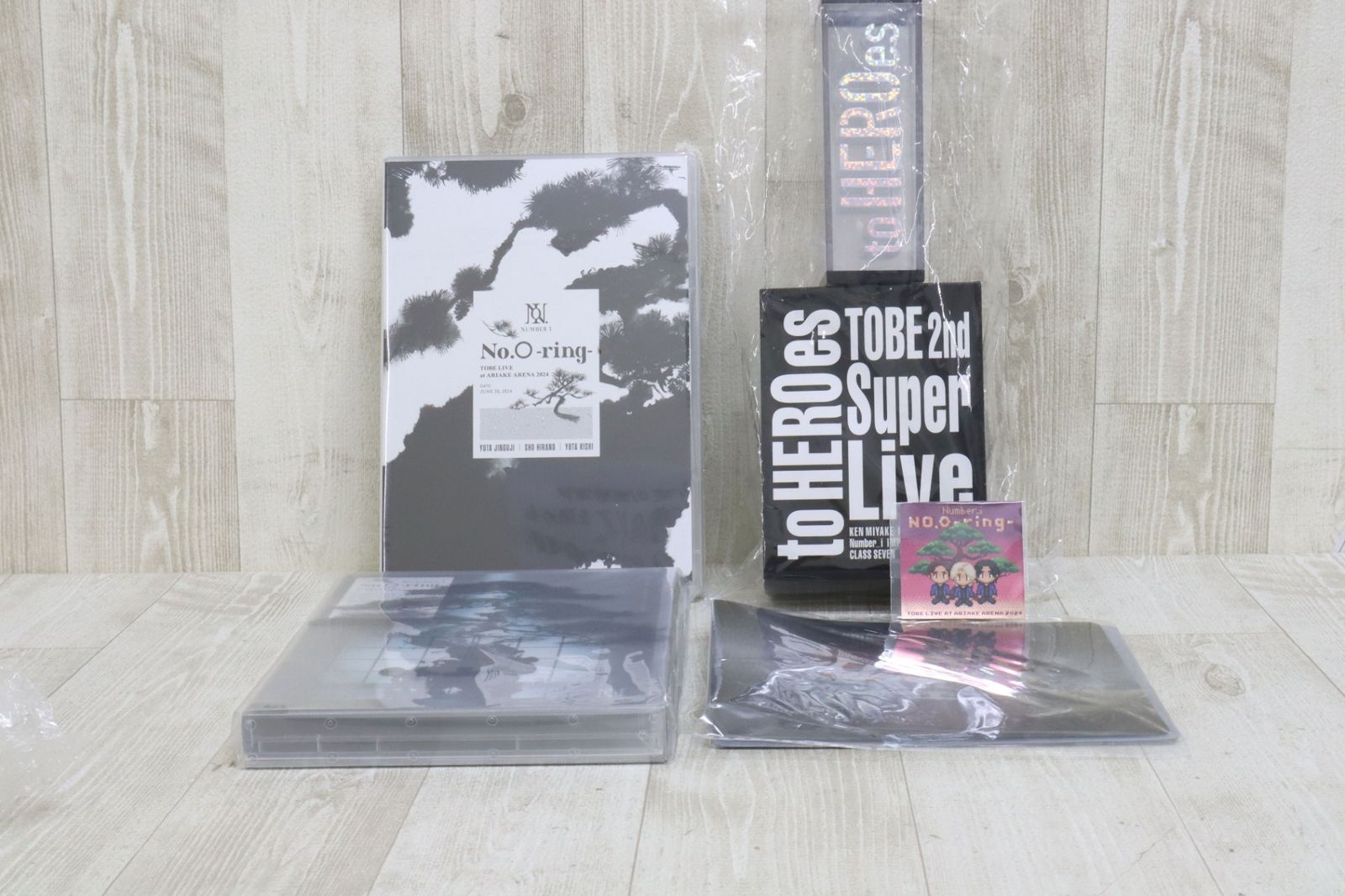 Number_i ナンバーアイ TOBE LIVE at ARIAKE ARENA 2025 No.O -ring- 通常盤 初回生産 盤 Blu-ray オリジナルシールホルダー&シール オリジナルペンライト