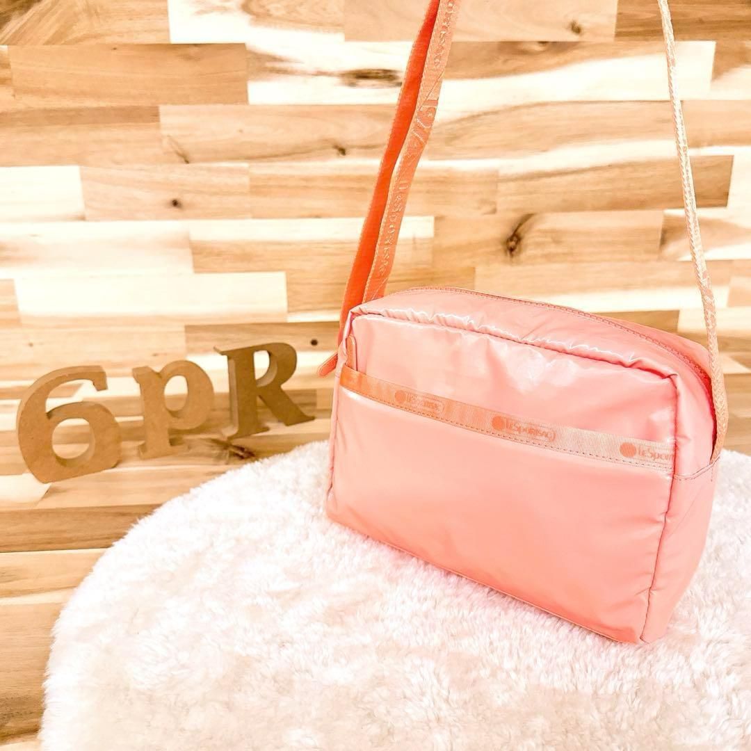 希少【レスポートサック】スクエア エナメル ショルダーバッグ ジャガード ピンク 無地 シンプル 軽量 ナイロン ワントーン