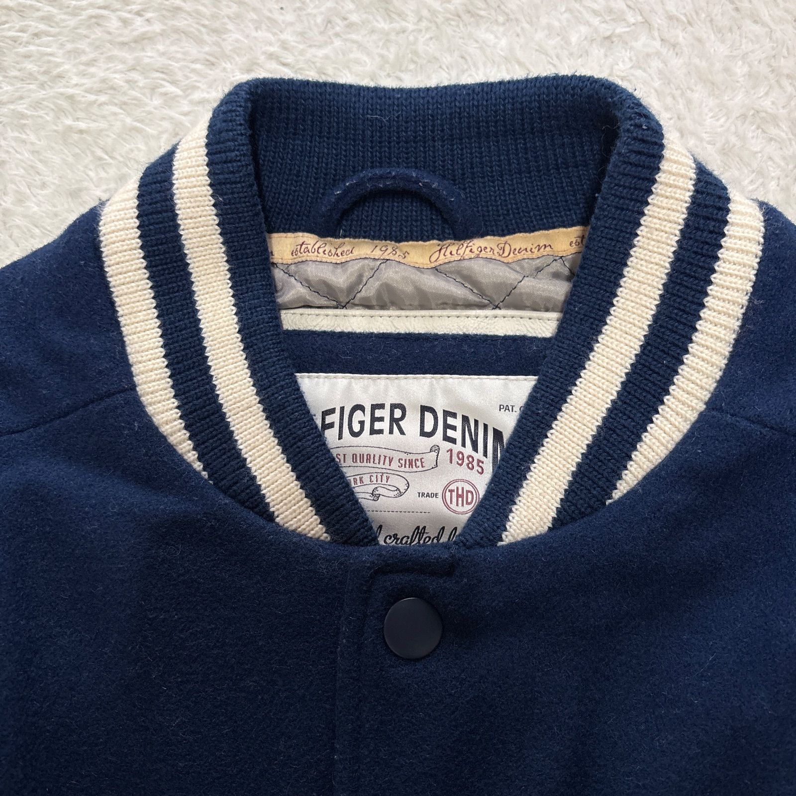 TOMMY HILFIGER トミーヒルフィガー レザー切替スタジャン 裏