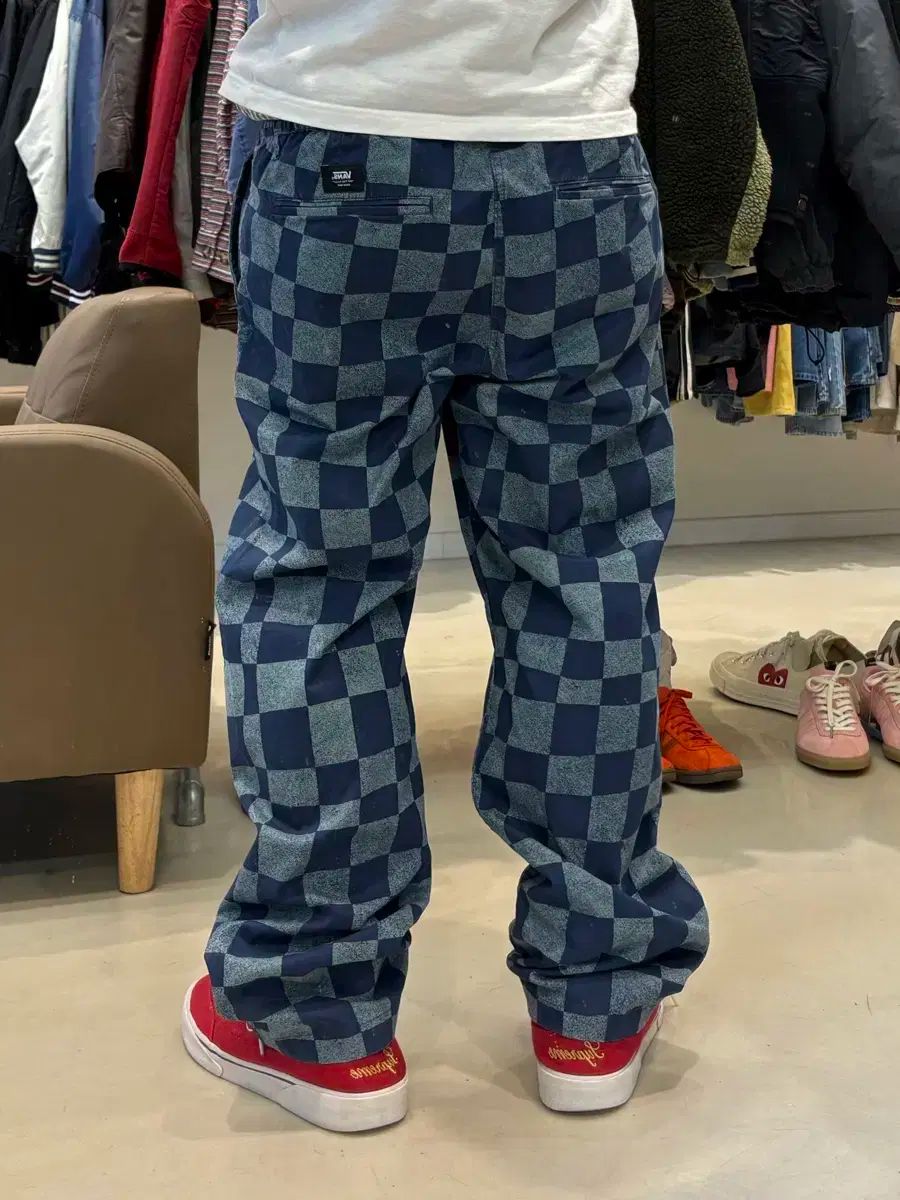 チェッカーボード レンジ