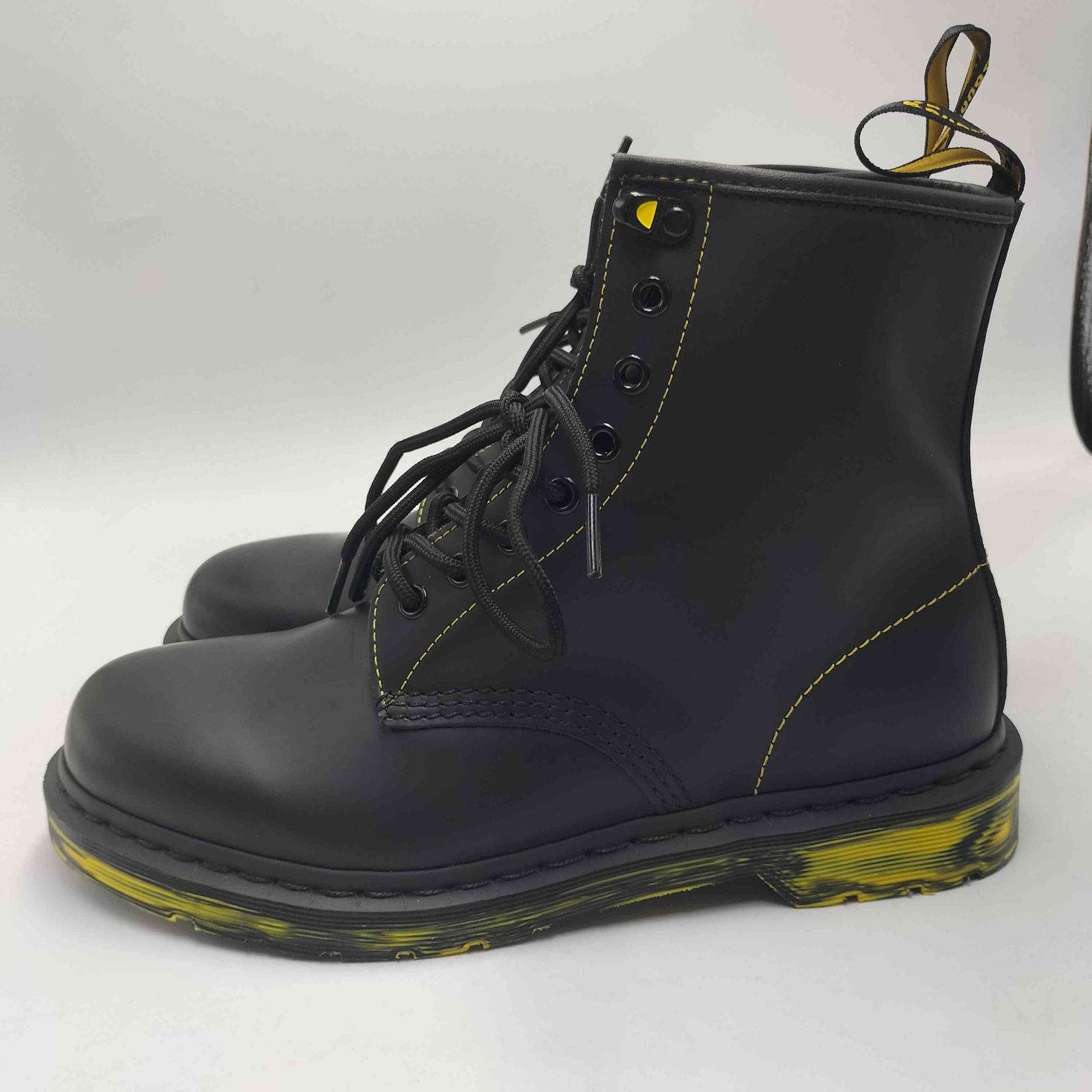 ドクターマーチン Dr.Martens MARBLED SOLE SMOOTH LEATHER LACE UP BOOTS 1460 8 ホール ブーツ メンズ US 9