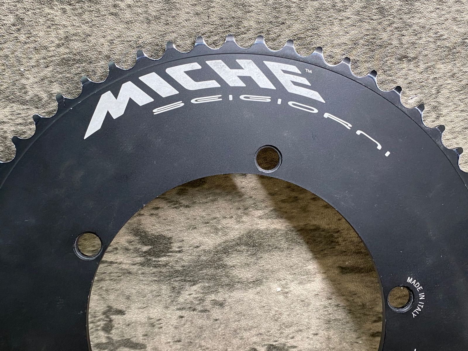 トラック ピスト