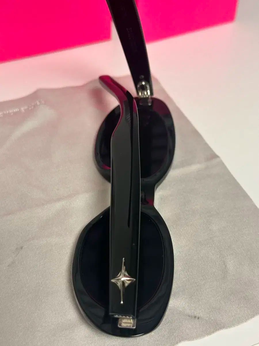 ジェントルモンスター