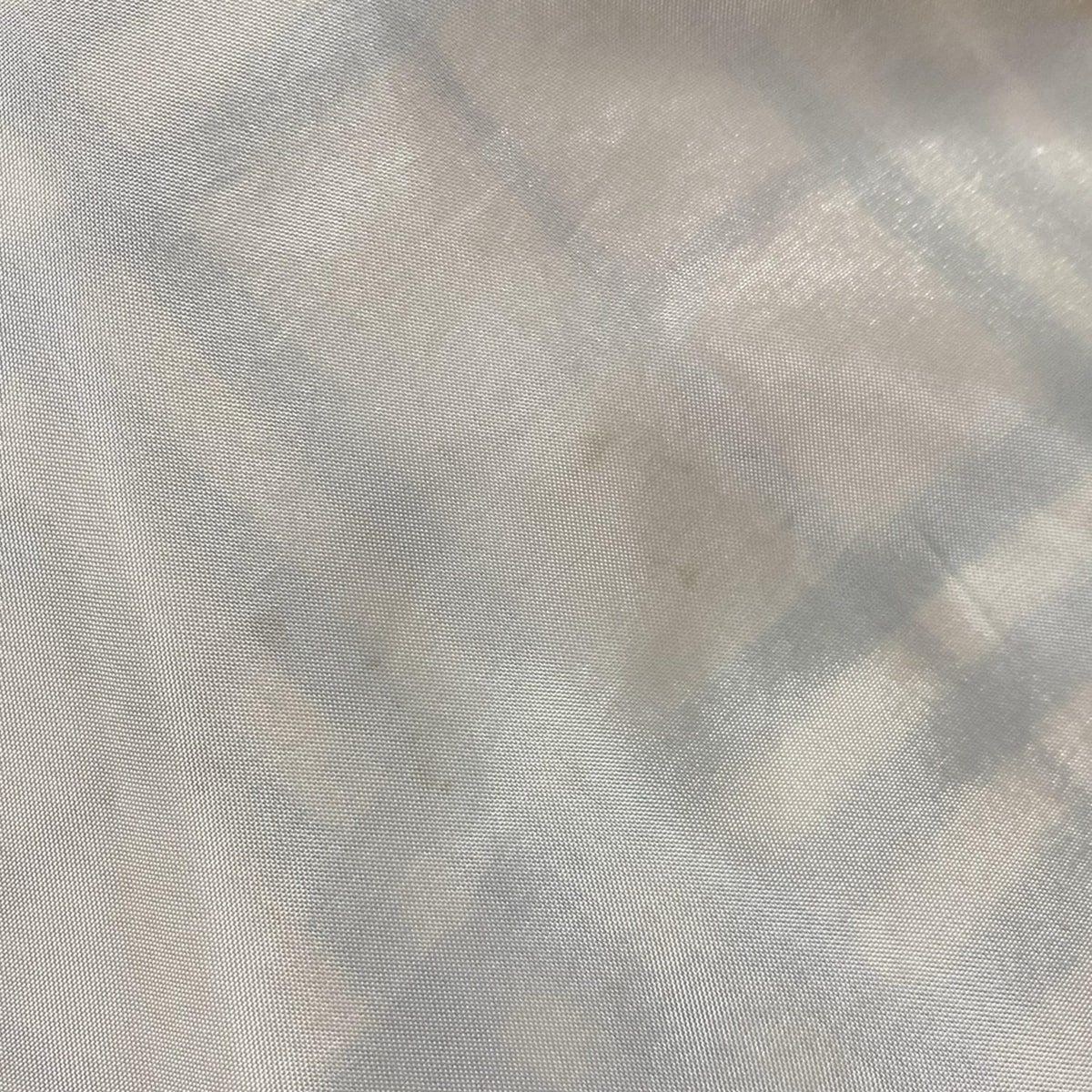 ベージュ×黒×ボルドー