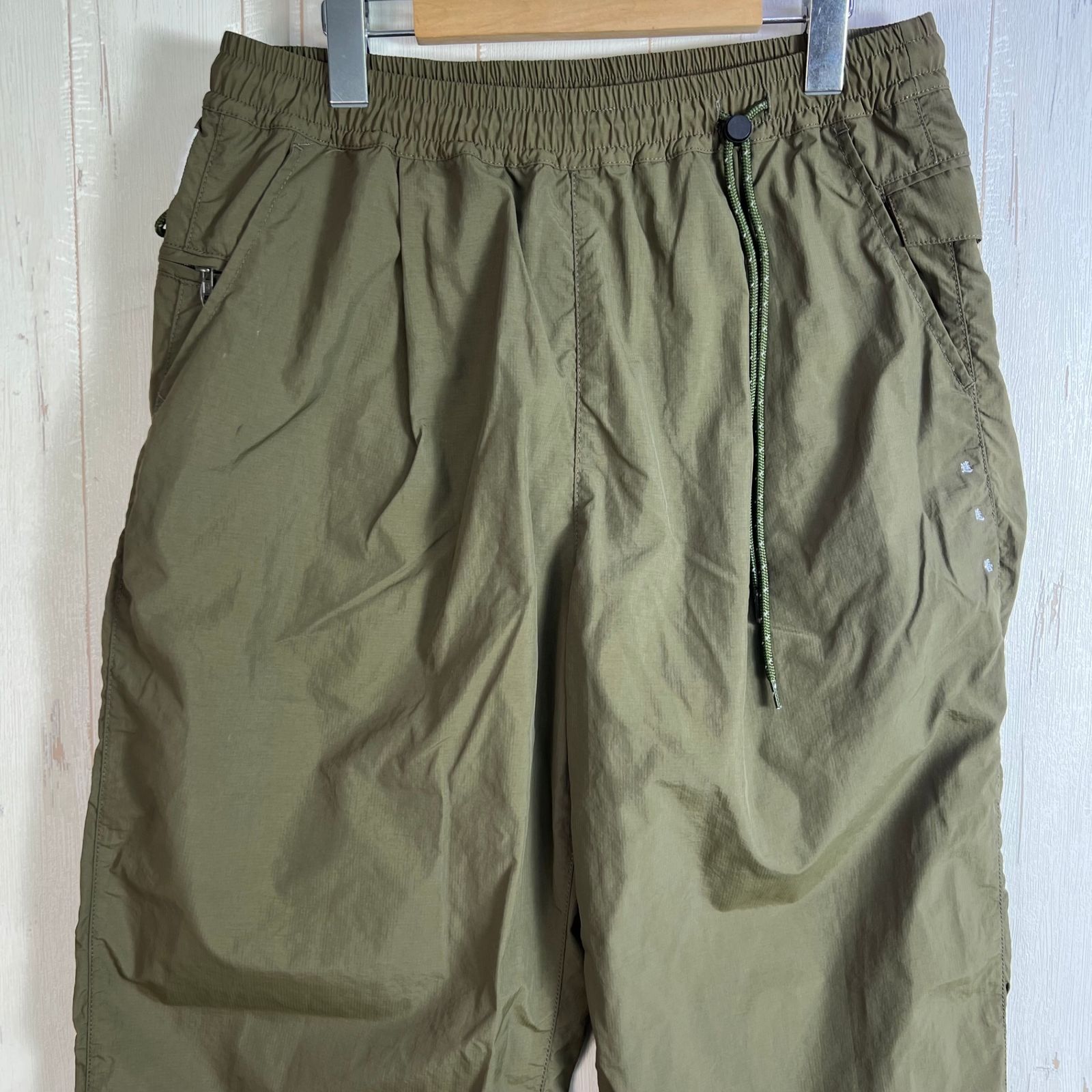 Unisex 3 グリーン系 迷迭香 マンネンロウ マイクロ リップ ナイロン ハーベスト トレーナー Micro Rip Nylon Harvest Trainer ウェア ボトムス ロングパンツ z