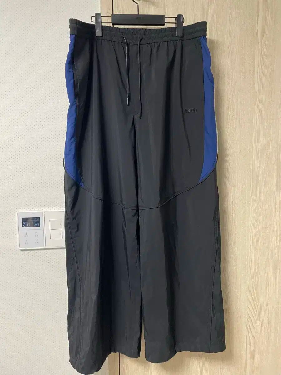 Juun.J ジュンジェイ 25ss ブロック スポーティー トラックパンツ トラック1 ブルー 52サイズ