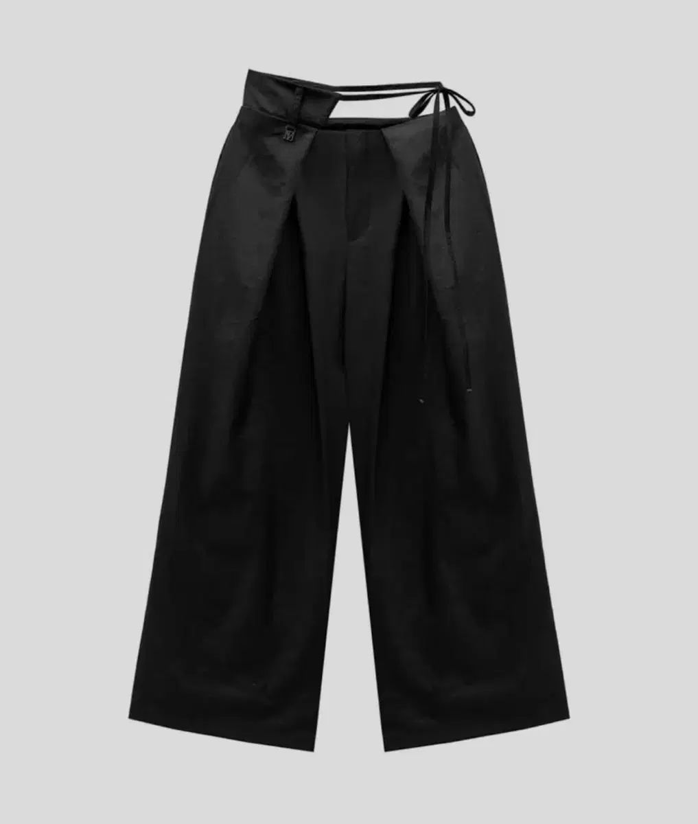 トリミングバード unbalance waist strap pants black