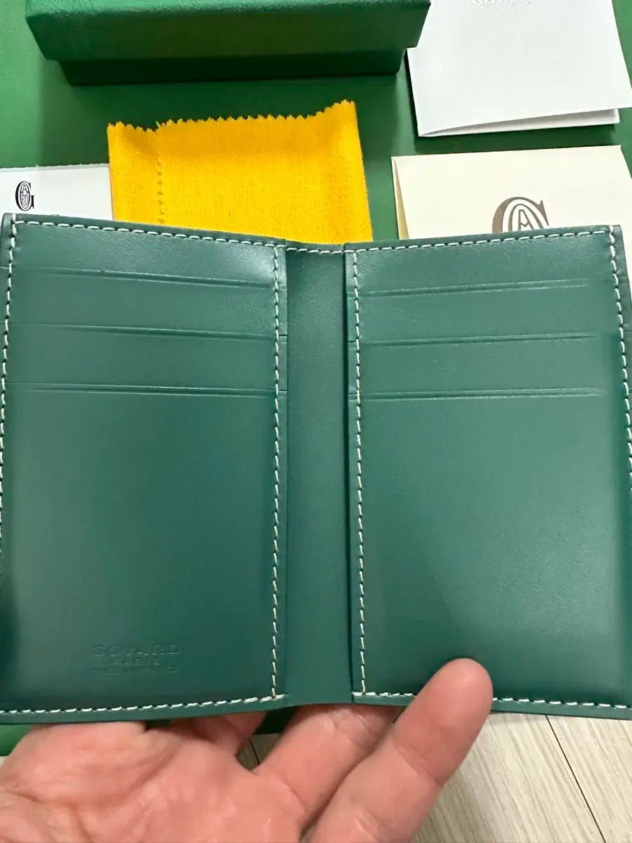 サンピエール カードウォレット