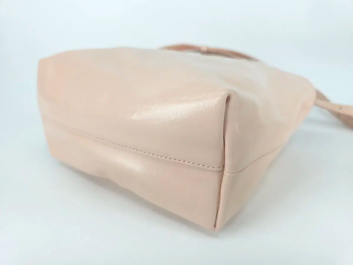 パウダーピンク