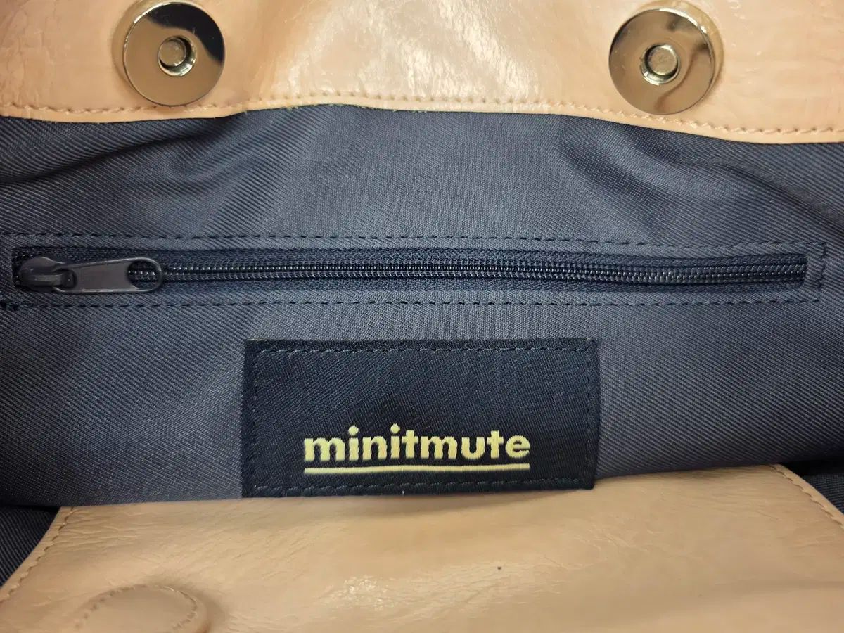 リムードバッグ クロスバッグ