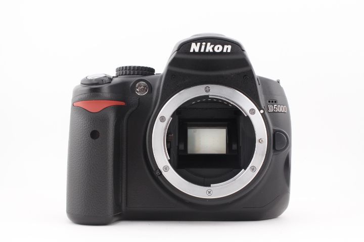 上品 ショット数10 888回 ニコン NIKON D 5000 ボディ M 8824＃39