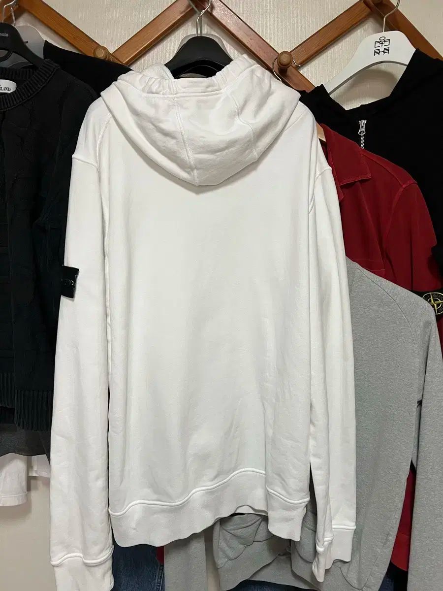 STONE ISLAND ストーンアイランド フード xl