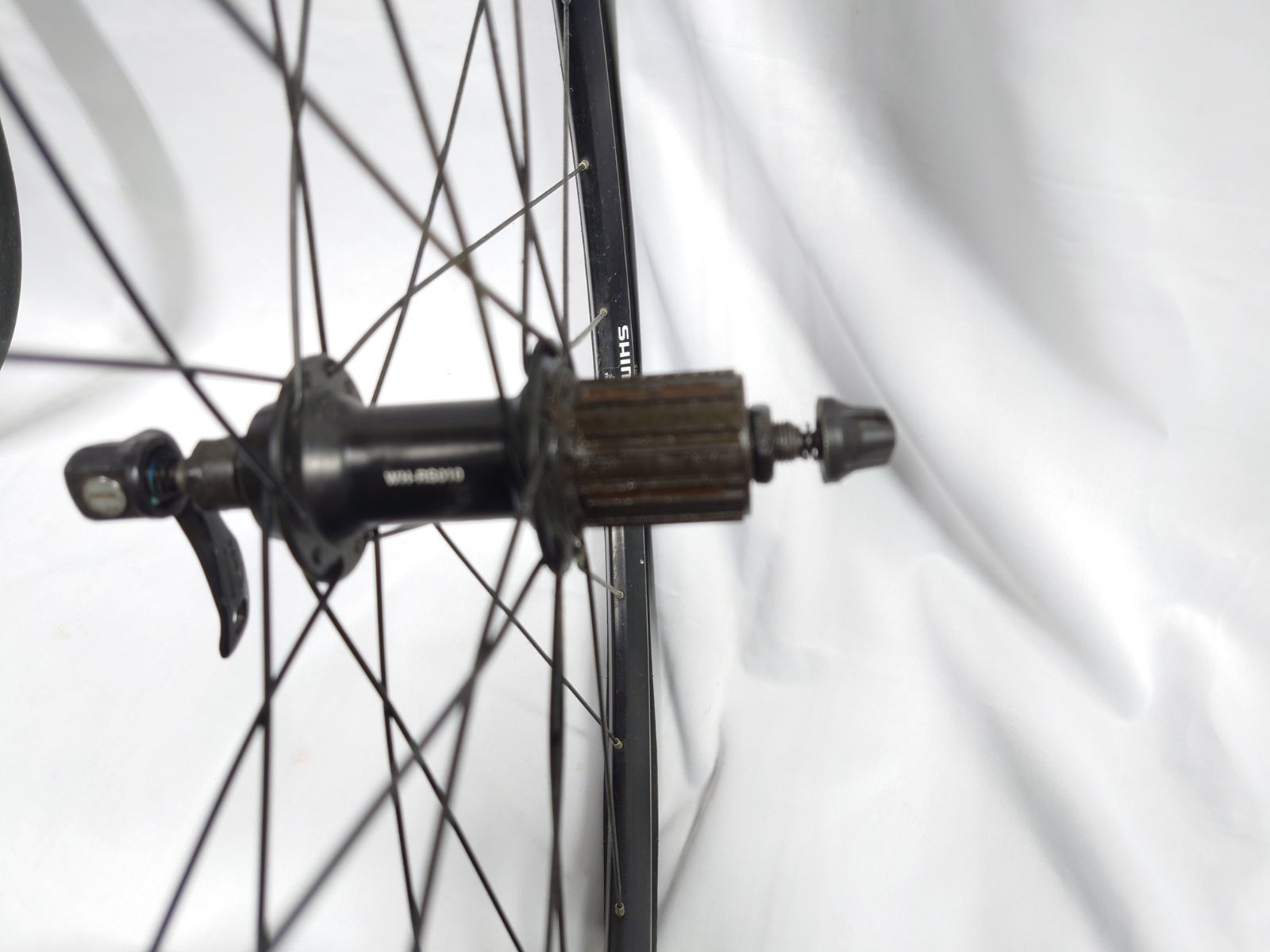 シマノ WH-RS010-CL クリンチャーロードホイール前後セット