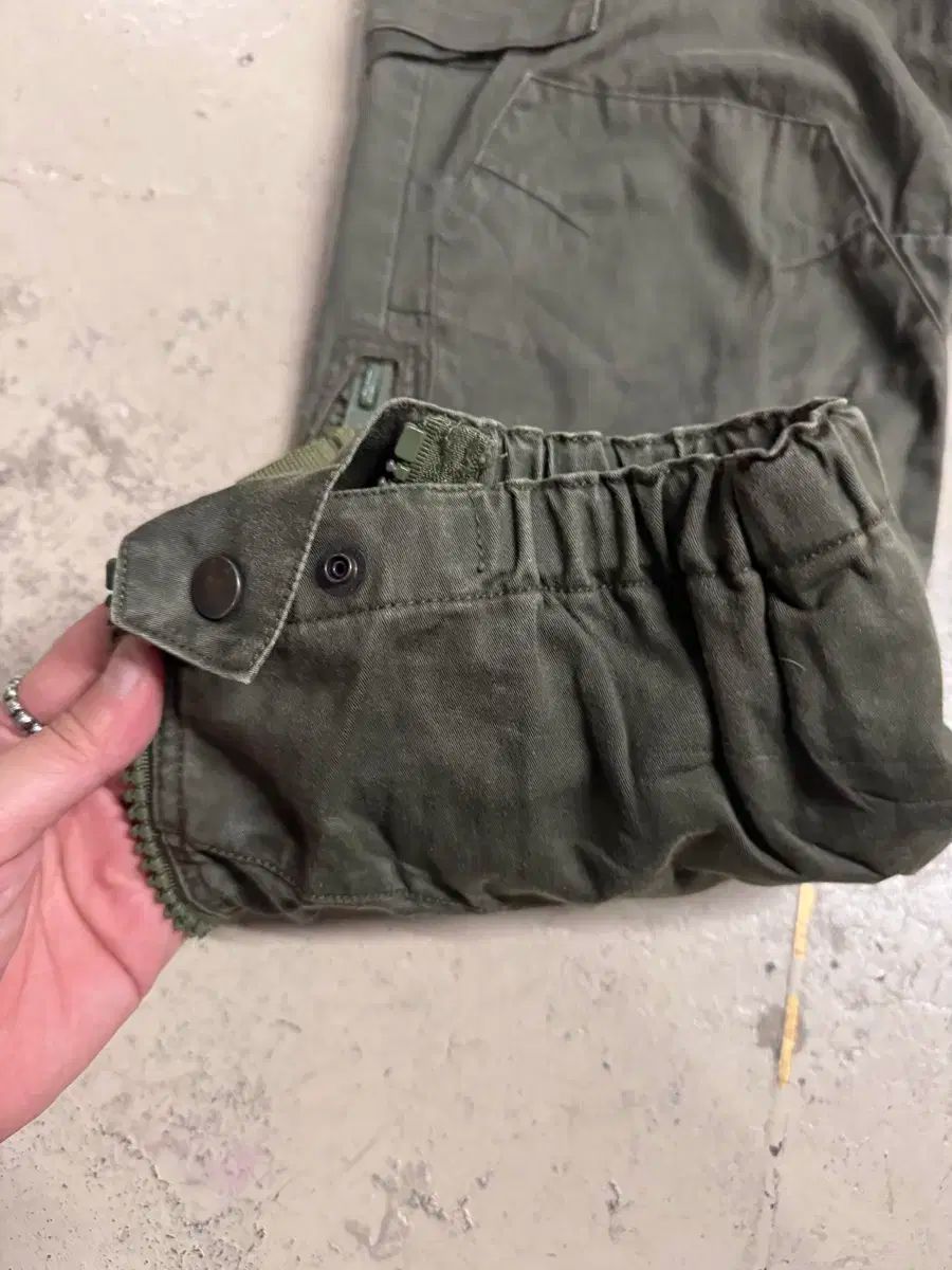 アーバンリサーチ ユーティリティ