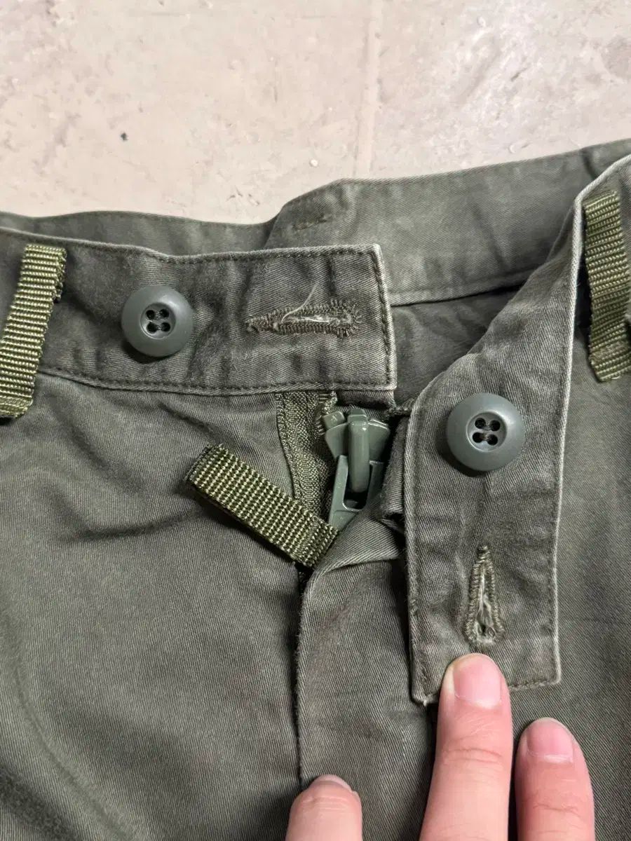  アーバンリサーチ ユーティリティ カーゴパンツ チノパン パンツ