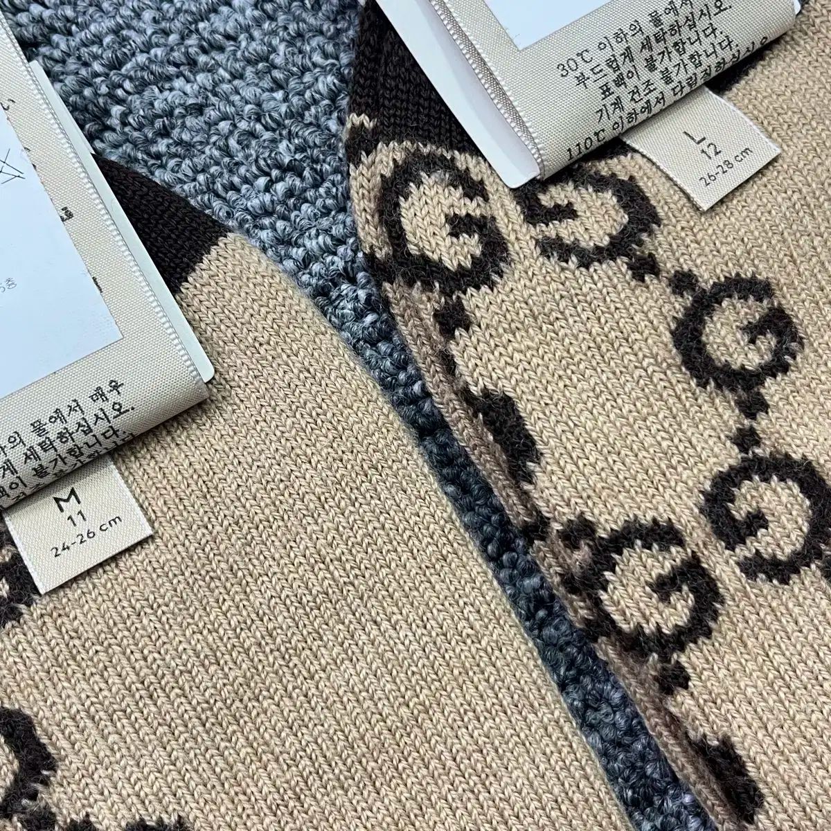 ニーハイソックス